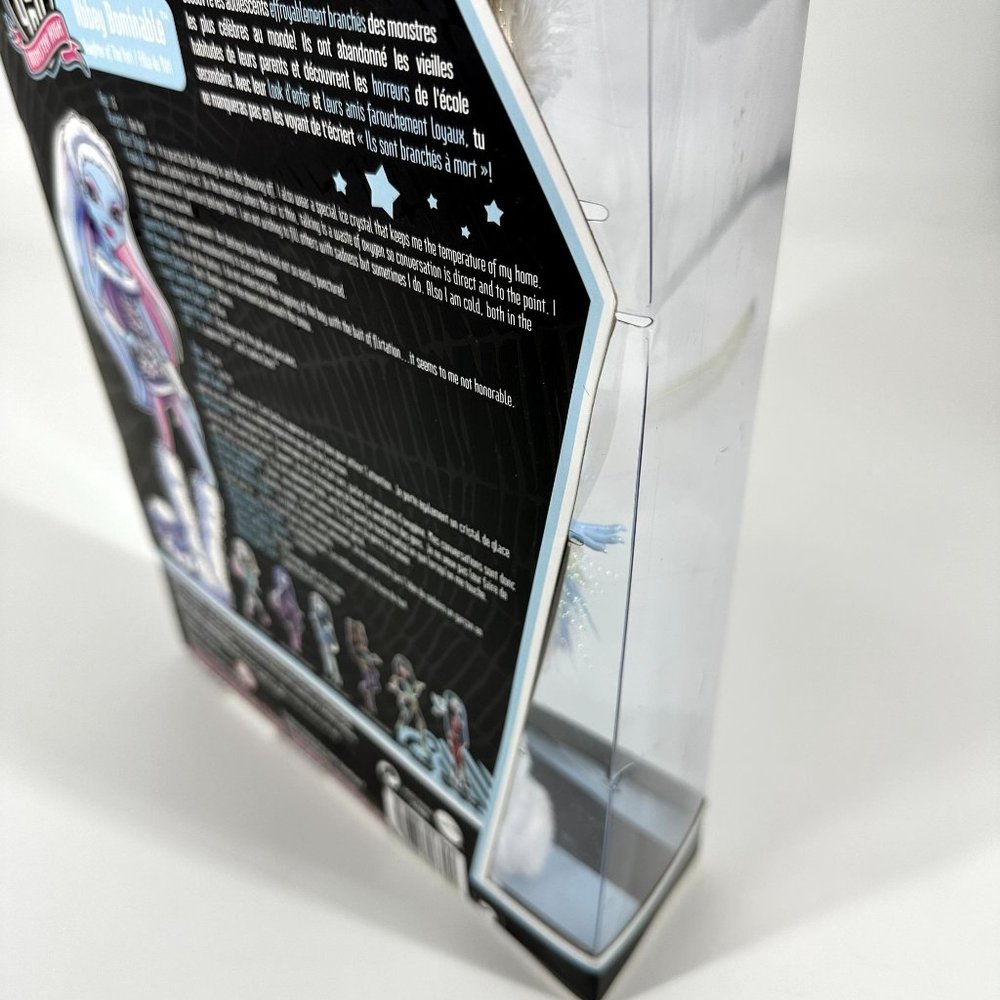 Monster High Abbey Bominable Daughter of the Yeti First Wave Rare - Picture 11 of 11